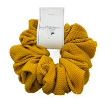Load image into Gallery viewer, MAISY - MUSTARD WAFFLE SPANDEX SCRUNCHIE
